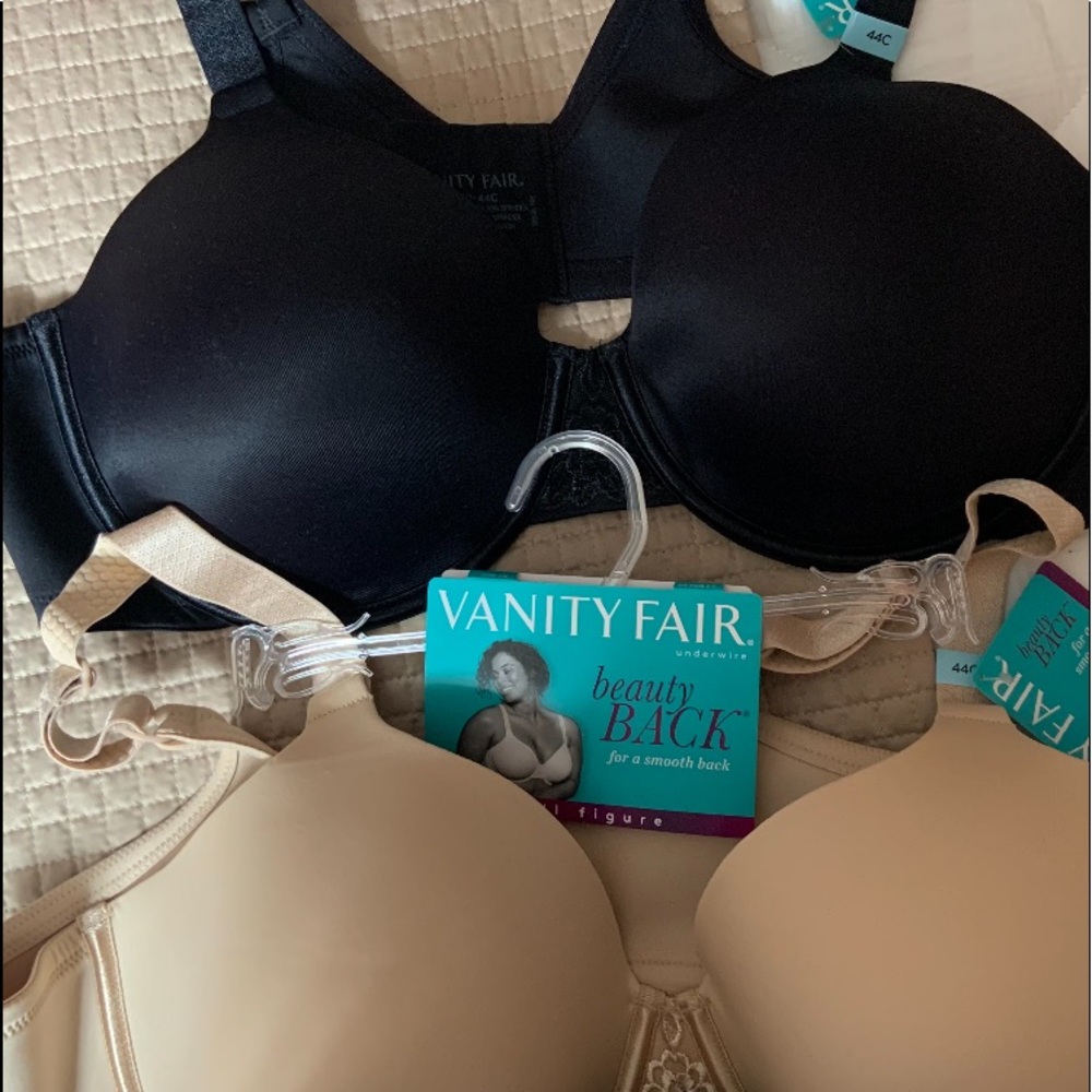 VANITY FAIR BRAS-New with tags-44C